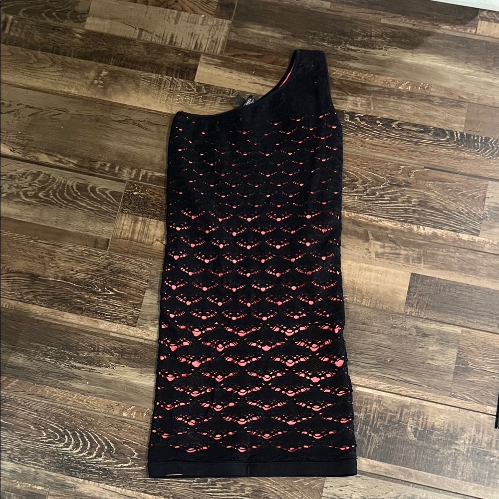 bebe Elegant Black and Pink One-Shoulder Stretch Knit Dress